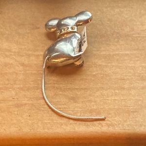 Sterling silver mouse pin🌺